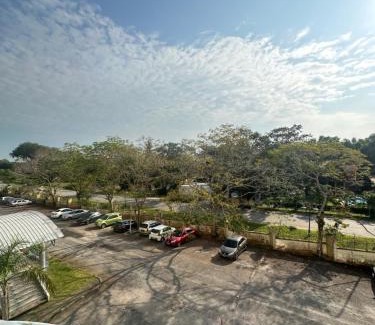 Baharu Apartment | COZY SUITE @PD MARINA RESORT