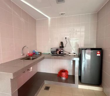 Baharu Apartment | COZY SUITE @PD MARINA RESORT
