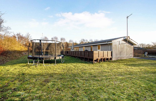 Glesborg House | Cozy summer house on scenic Djursland