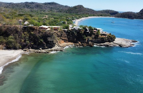 Playa Gigante Apartment | Cozy surf studio in Playa Gigante. pet friendly