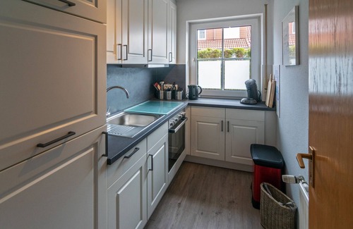 Westeraccumersiel House | Cozy terraced house Johannas Huus in a central location
