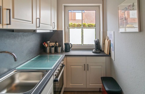 Westeraccumersiel House | Cozy terraced house Johannas Huus in a central location