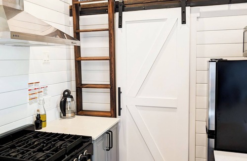 Regional District of Nanaimo House | Cozy Tiny Home - Farm Stay - Near Qualicum Beach