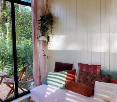 Zuidwolde House | Cozy Tiny House in the forest with spacious private garden