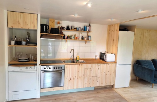 Tyreso O Cabin | Cozy tiny house Retreat in Stockholm archipelago