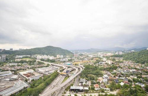 Ulu Kelang Apartment | Cozy Unit l Liberty Ampang l 5km to KL City