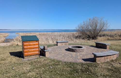 Osakis Cabin | Cozy up on Lake Osakis