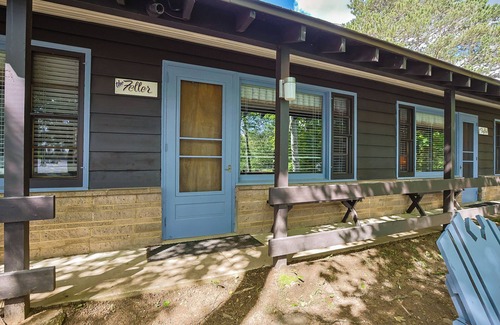 Presque Isle Apartment | Cozy Updated Lakeside Retreat W/Full Kitchenette
