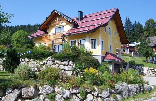 Lackenhof Apartment | Cozy vacation apartment (60sqm) with a view of the Kleiner Ötscher