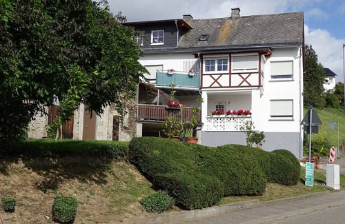 Dahlheim Apartment | Cozy vacation apartment on the outskirts of the village - perfect for your relaxing vacation