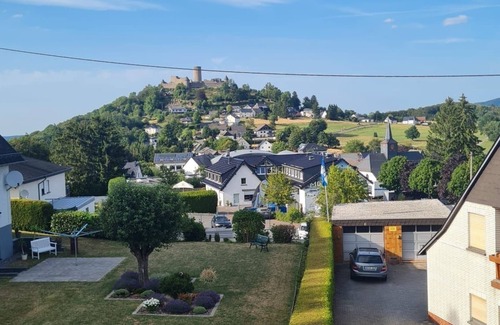 Nuerburg Apartment | Cozy vacation apartment right next to the Nordschleife