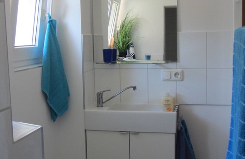 Mainberg Apartment | Cozy vacation home (52sqm) with SAT-TV and fully equipped kitchen