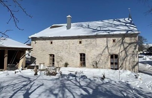 Burgsalach Apartment | Cozy vacation home in a listed 18th century Jura house