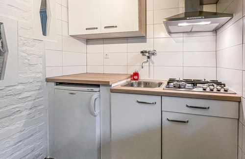 Langstraat House | Cozy vacation home on a camping site close to nature.