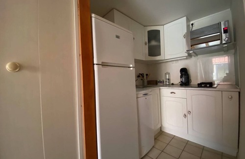 Port Leucate Villa | Cozy villa for 4, terrace, private parking in Port Leucate