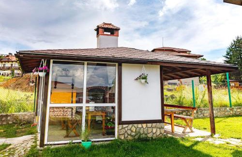 Tsigov Chark Villa | Cozy Villa Retreat in Cigov Chark