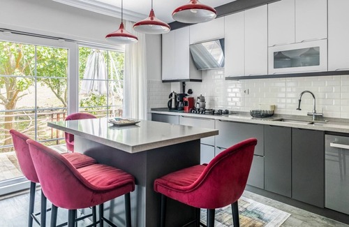 Beykoz District Apartment | Cozy Villa w Terrace and Garden in Beykoz Istanbul