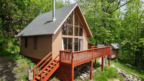 Paw Paw House | Cozy w 5 Private Acres Deck Grill & Dog Friendly