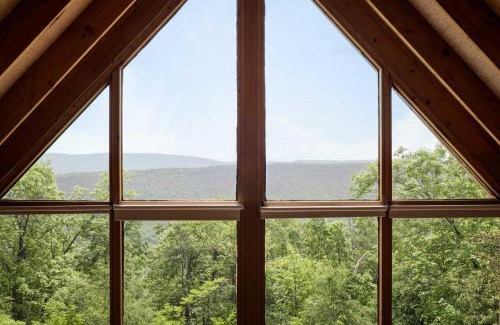 Paw Paw House | Cozy w 5 Private Acres Deck Grill & Dog Friendly