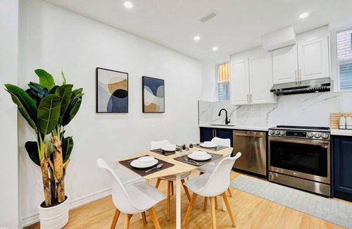 Whitby Apartment | Cozy, warm and inviting Oasisn2BRM | 1 Bathroom | Kitchen