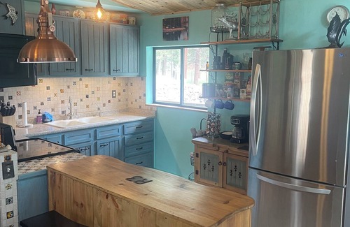 Jemez Springs Cabin | Cozy Weekend Getaway! Enjoy many things in the surrounding area!nn