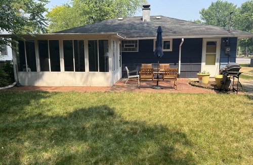 Keller Park House | Cozy, well stocked guest home ready for your stay!