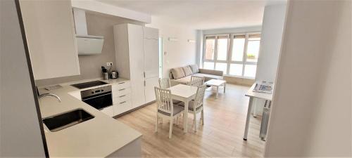 Algorta Apartment | Cozy White Home in Getxo