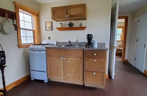 Ellsworth Cabin | Cozy year round cabin near Acadia and ATV trails, and pet friendly!