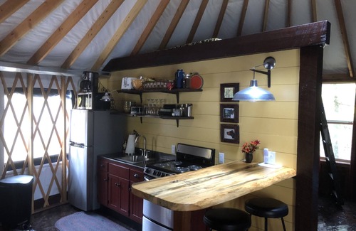 Cable Cabin | Cozy Yurt close to Birkie Start: Cable