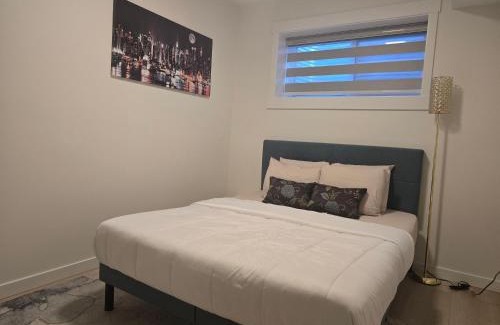 Southwest Edmonton Apartment | Cozy1-Bed Basement Suite in Southwest Edmonton