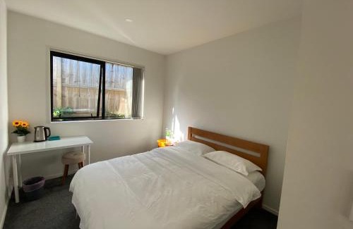 Auckland House | CozyNest