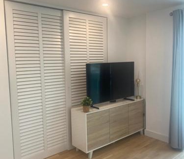 Gibraltar Apartment | CP Top floor luxury studio with spa and pool
