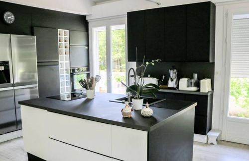 Saint-Vivien-de-Medoc House | Crabot by Interhome