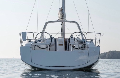 Castellammare Vucciria Boat Rental | Cradled in the center of Palermo