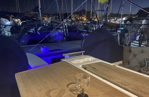 Castellammare Vucciria Boat Rental | Cradled in the center of Palermo