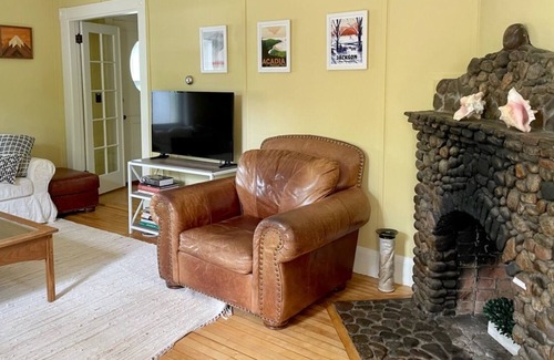 Cranmore Birches Cottage | Cranmore Cottage in North Conway Village