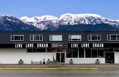 Downtown Squamish Hotel | Crash Hotel Squamish