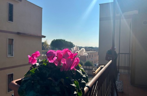 Aurelio Apartment | Crazi4Rome Guesthouse - Near Metro Battistini