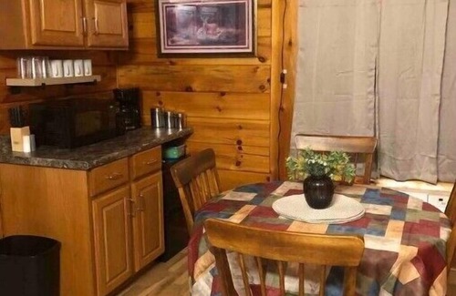 Ava Cabin | Crazy Joe’s Cabin #2