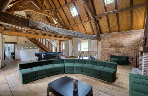 Beaumont-les-Autels House | Crazy Villa Moulin du Vinet 28 - Heated pool - Basket - 2h Paris - 26p
