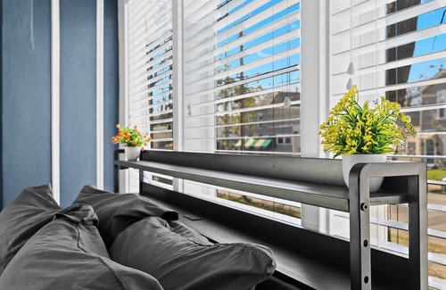 Louisville House | Creative & Bright Cozy Unit in Lou's Art District!