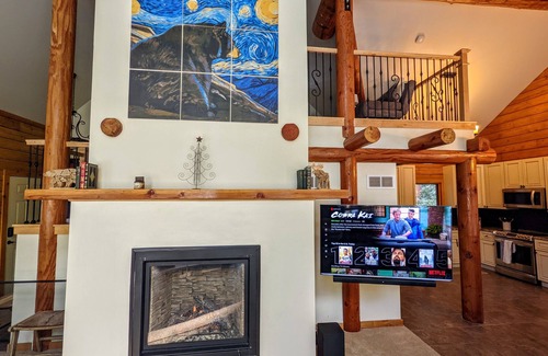 Downieville-Lawson-Dumont Cabin | Creek & Log Cabin near I-70, Sauna in the Forest