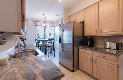 Pasadena House | Creek-Side Bliss: Unwind and Create Lasting Memories at Our Beautiful Retreat