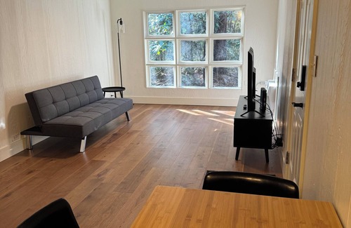 Ruston House | Creekside Cabin 2 - 5 Mins from LaTECH and Sports Complex