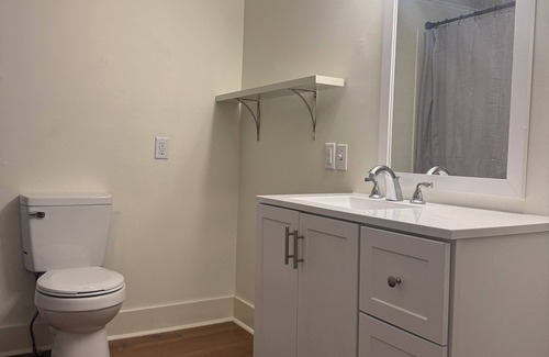 Ruston House | Creekside Cabin 2 - 5 Mins from LaTECH and Sports Complex