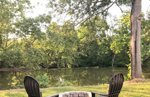 Perkiomenville House | Creekside Cottage with Pool on the Perkiomen Trail