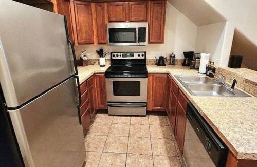 Driggs House | Creekside Forest View