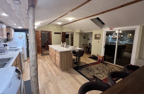 Nederland Cabin | Creekside Nederland Cabin.