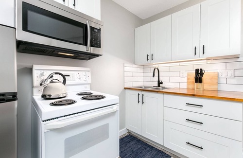 Whistler Creekside Condo | CREEKSIDE - super cute ground level Studio