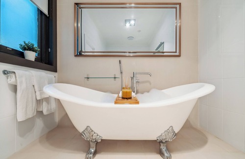 Cremorne Point Bed & Breakfast | Cremorne Point Manor